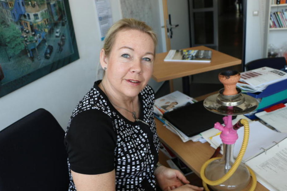 Kriminaloberkommissarin Vanessa Ogan möchte über Gefahren von Alkohol und Drogen aufklären.