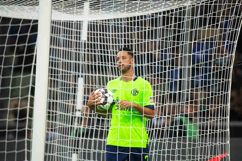 Zum Verzweifeln: In dieser Saison hat Mark Uth in neun Spielen noch nicht ein Tor für den FC Schalke 04 erzielt.