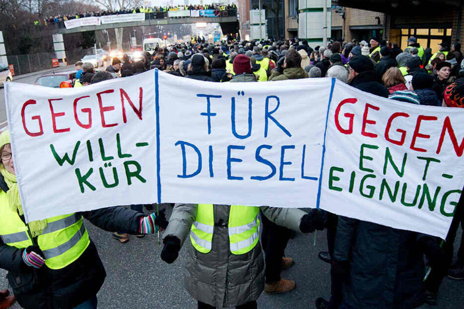 Am Samstag steht Stuttgart wieder im Zentrum von Protesten gegen das Diesel-Fahrverbot. (Archivbild)