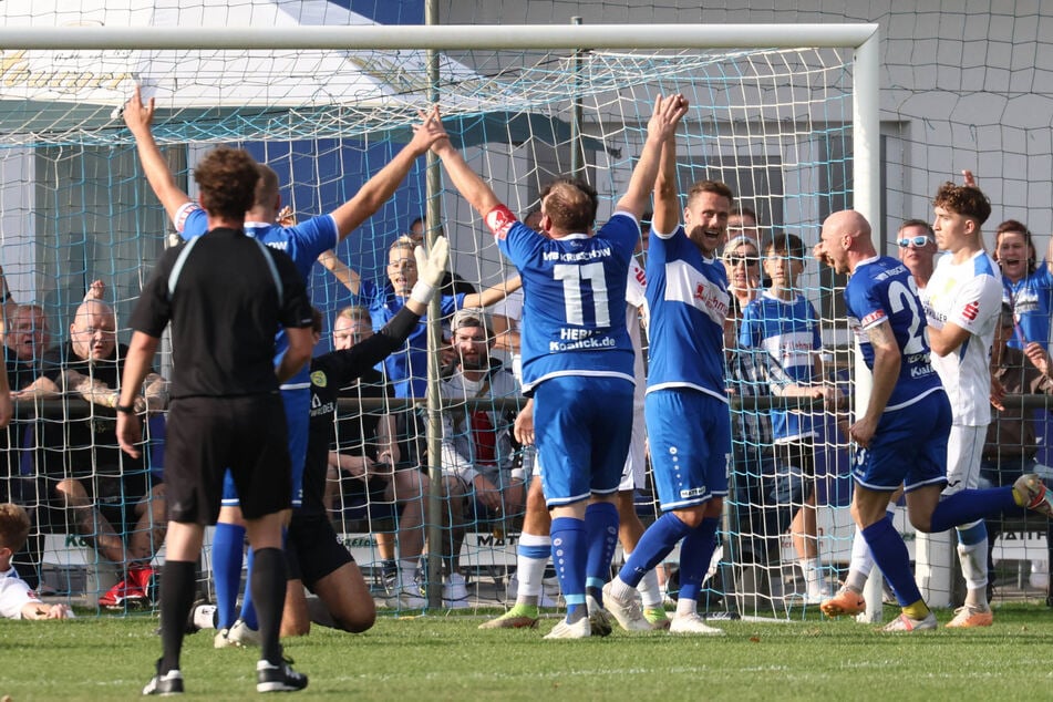 Komplett kurios! Dieser Dorfklub stürmt auf der Couch erstmals in den DFB-Pokal