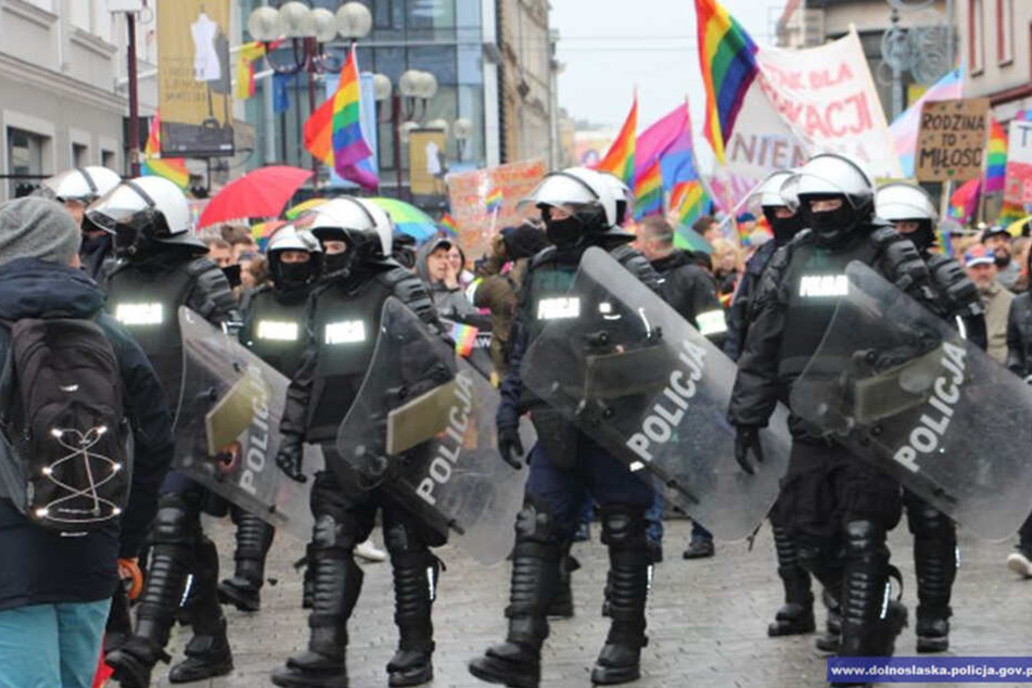 Der Angriff passierte während des Marsches für die Gleichstellung von Lesben und Schwulen in Breslau.