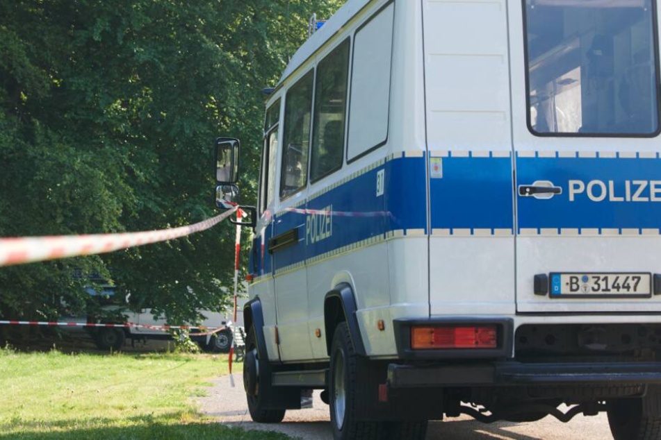 Die Mordkommission nahm die Ermittlungen auf. (Symbolbild)