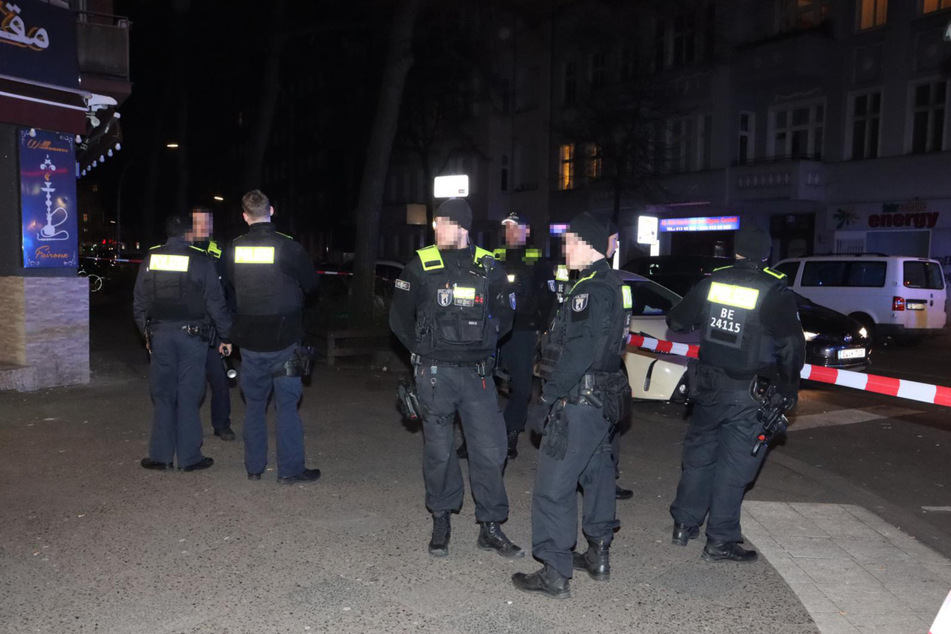 Berlin: Prügelei in Neukölln: Acht Männer gehen aufeinander los