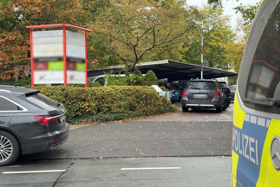 Die Polizei sucht nach dem Angriff nach Zeugen.