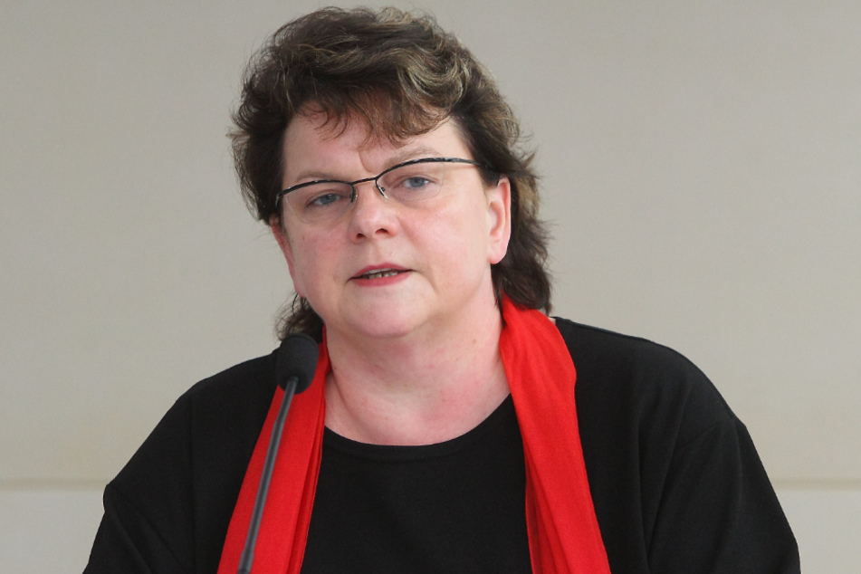 Will den Verschweige-Minister im Innenausschuss befragen: Kerstin Köditz (53), Innenpolitikerin der Linke-Fraktion.