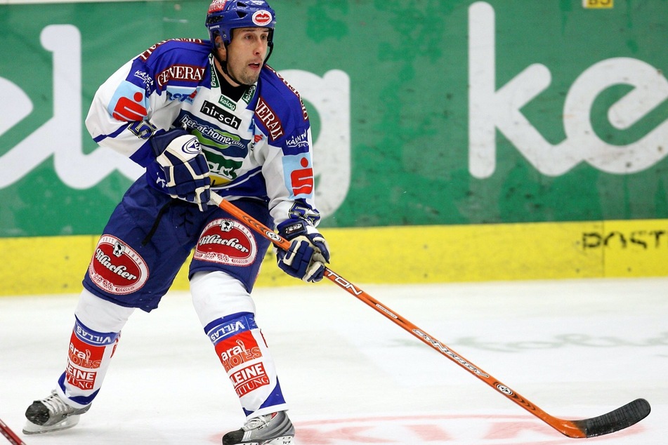 Dany Bousquet (auf dem Foto im Jahr 2007) spielte unter anderem für den sechsfachen österreichischen Meister EC GRAND Immo VSV.