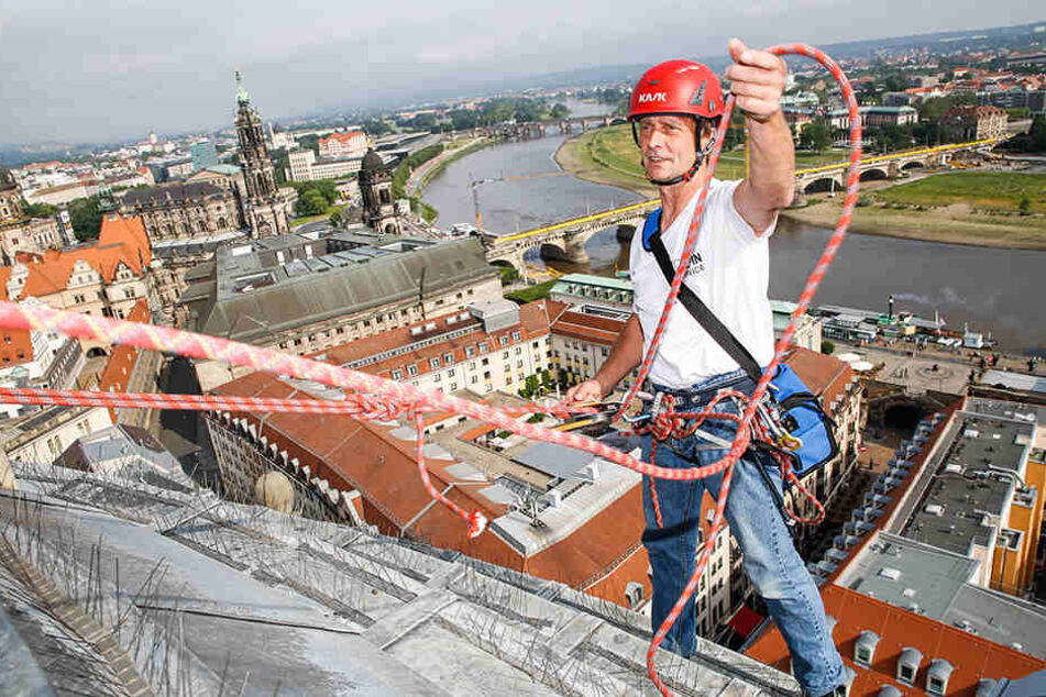 Von Höhenangst keine Spur: Alpintechniker Ralph Schulze (57).