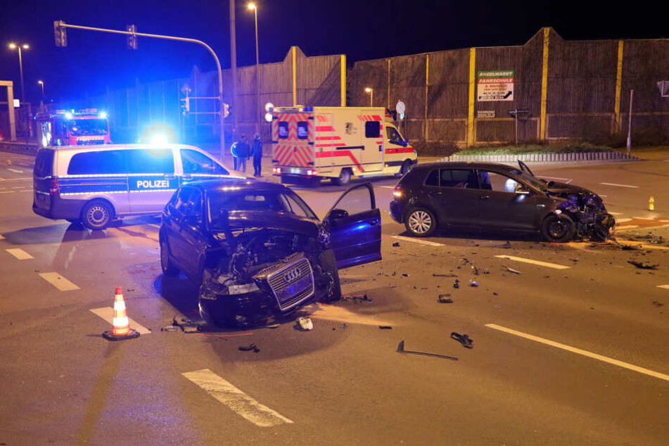 Zwei Personen wurden verletzt.