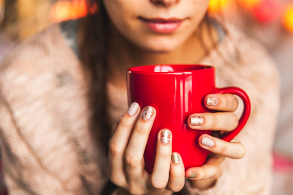 CBD-Kaffee macht munter, hat aber keine hibbelig machende Wirkung.