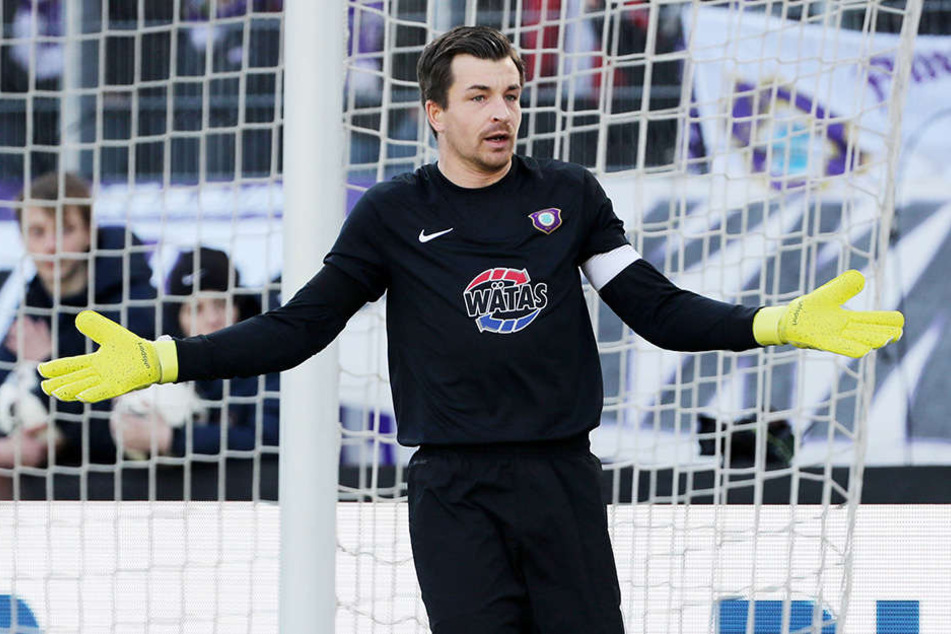 Martin Männel konnte einem am Sonntag bei der 1:4-Pleite gegen Dynamo einfach nur leid tun.