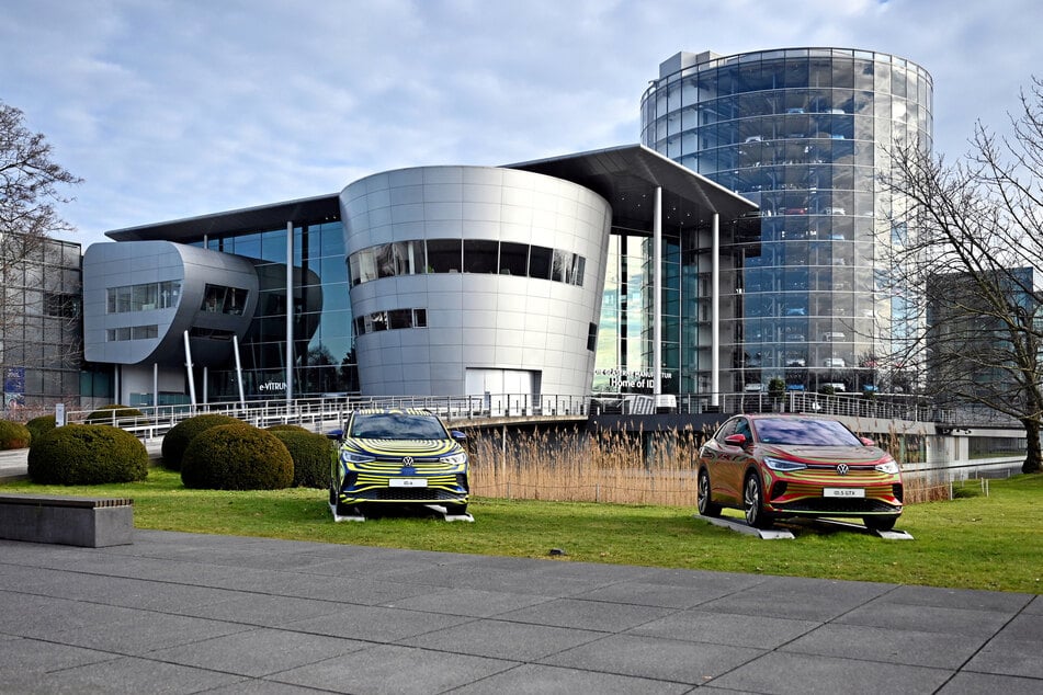 Die Gläserne Manufaktur unweit des Straßburger Platzes wurde 2002 eröffnet.