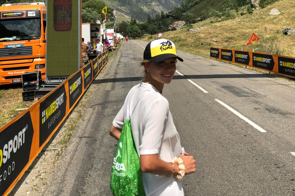 2019 begleitete die ehemalige Miss-Germany Nadine Berneis (31) einige Etappen der Tour de France in den französischen Alpen.