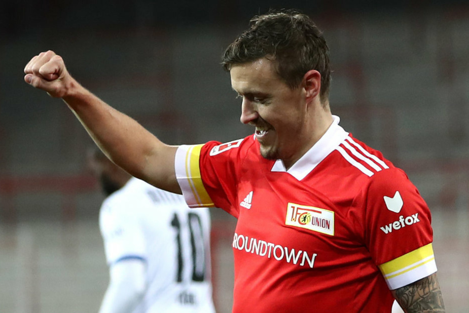 Unions Max Kruse (32) bejubelt seinen Elfmeter-Treffer zum 4:0 gegen Arminia Bielefeld. Der Star-Stürmer der Eisernen wurde vom Kicker zum Spieler des Spieltags gewählt.