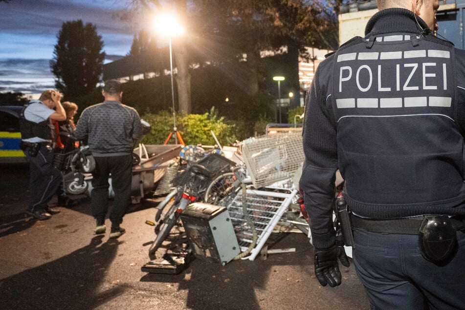 Ein aufgebrachter Mieter hat in Haldensleben vor Wut Möbel auf die Straße geschmissen. (Symbolfoto)