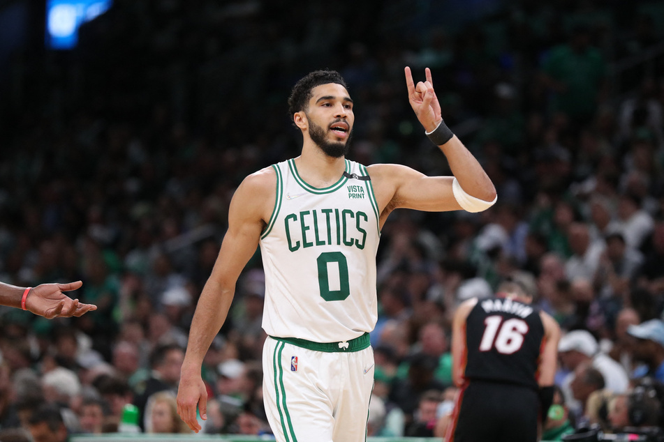 The Celtics' Jayson Tatum led the way in a big home win over the Miami Heat.