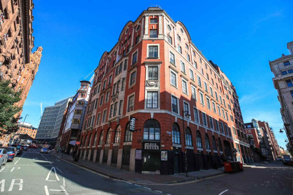 Eine Außenansicht des Nachtclub "The Factory" in Manchester, in dem ein Vergewaltiger viele seiner Opfer fand.