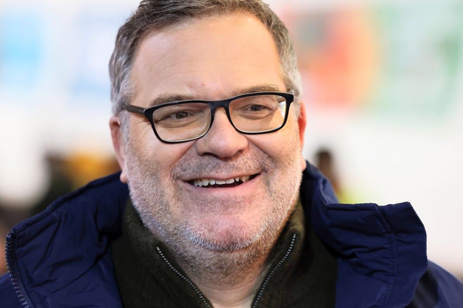 Elton (54, bürgerlich: Alexander Duszat) ist nicht mehr länger Teil der RTL-Show "Drei gegen Einen".