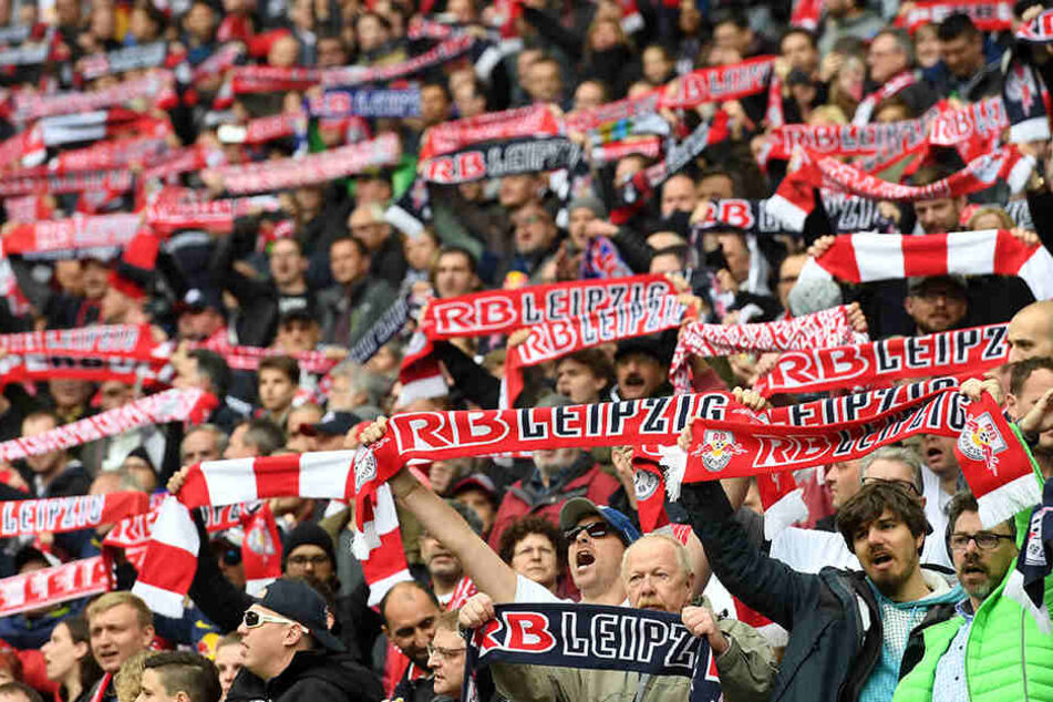 RB-Fans ist zum Jubeln zumute: Die Karten-Preise bleiben in der kommenden Saison stabil.