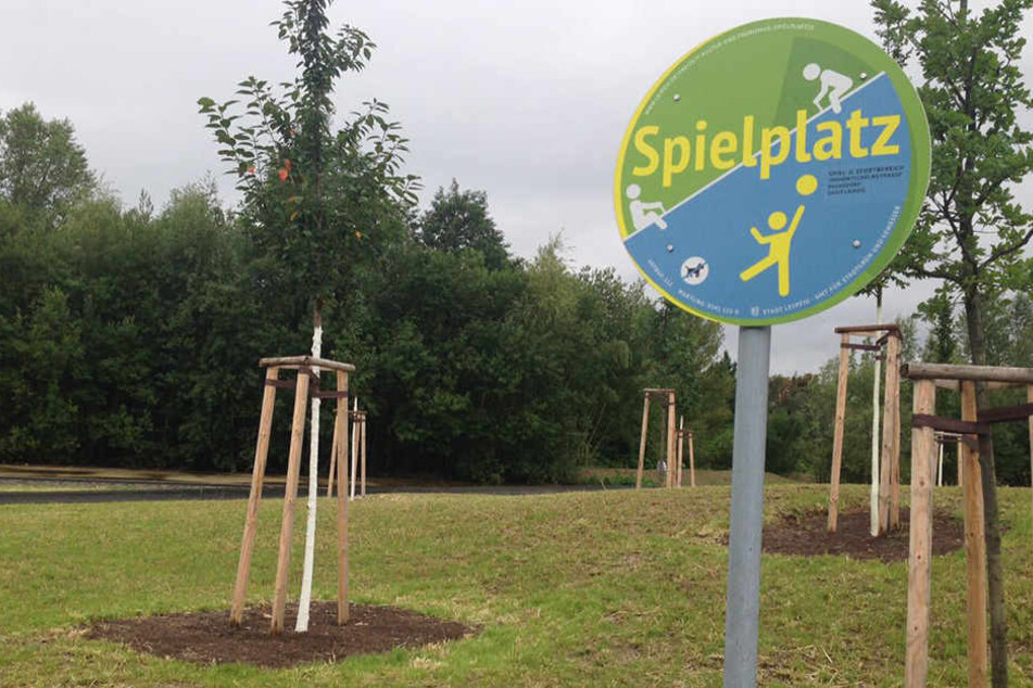 Seit Freitag geöffnet: Der neue Spielplatz am Grünen Bogen in Leipzig-Paunsdorf.