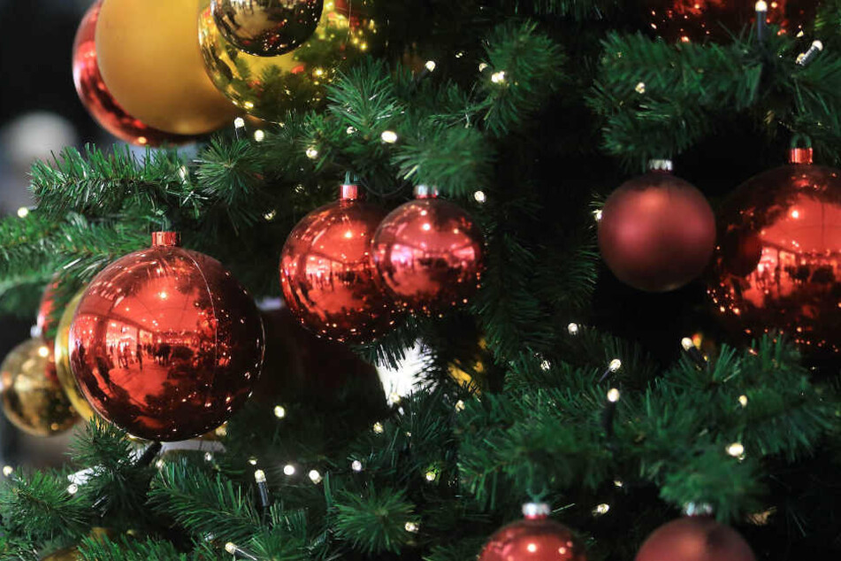 Am Mittwoch vor dem ersten Advent soll der Weihnachtsbaum erleuchtet werden. (Symbolbild)