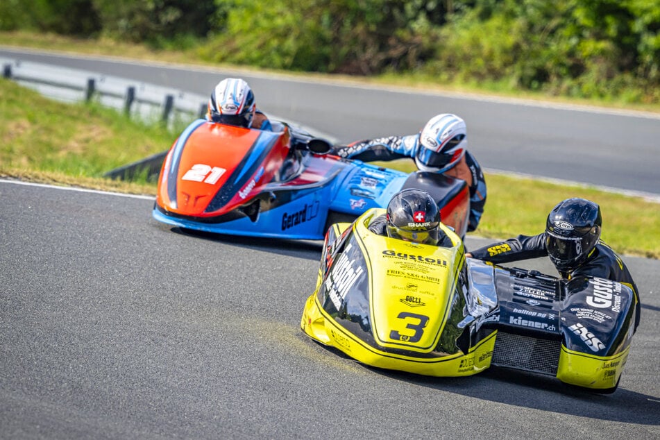 Motorsport-Showdown in Schleiz: Europas Straßenrenn-Elite jagt über das Dreieck