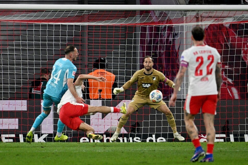 Christoph Baumgartner (2.v.l.) traf artistisch zum 3:0.