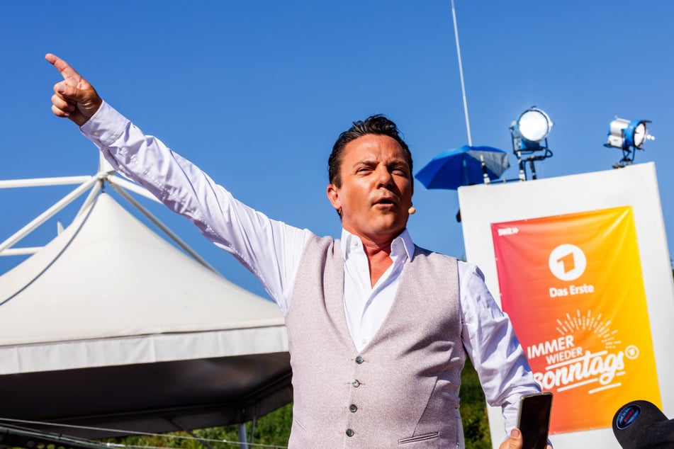 Stefan Mross und Andrea Kiewel stehen regelmäßig in Kontrakt.