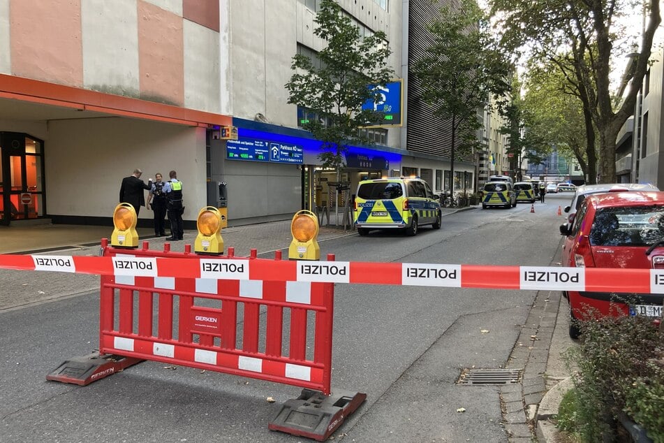 Polizei im Großeinsatz: Gefahrenlage am ukrainischen Generalkonsulat