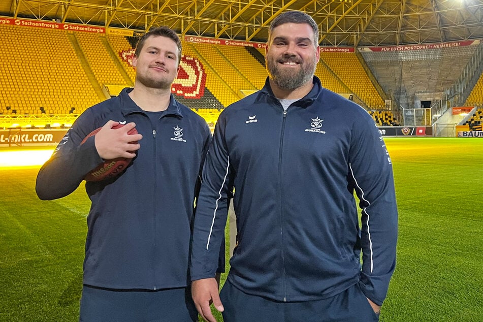 Rudi Frey (26, l.) und Aaron Wahl (35) schauten sich schon mal im Rudolf-Harbig-Stadion um.