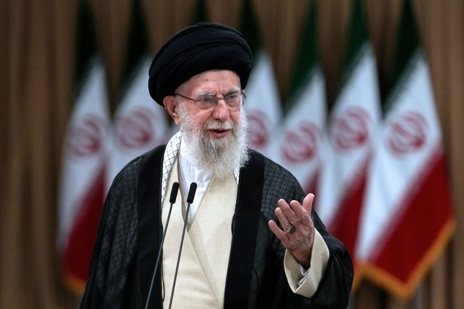 Irans Staatsoberhaupt Ajatollah Ali Chamenei (86). (Archivbild)