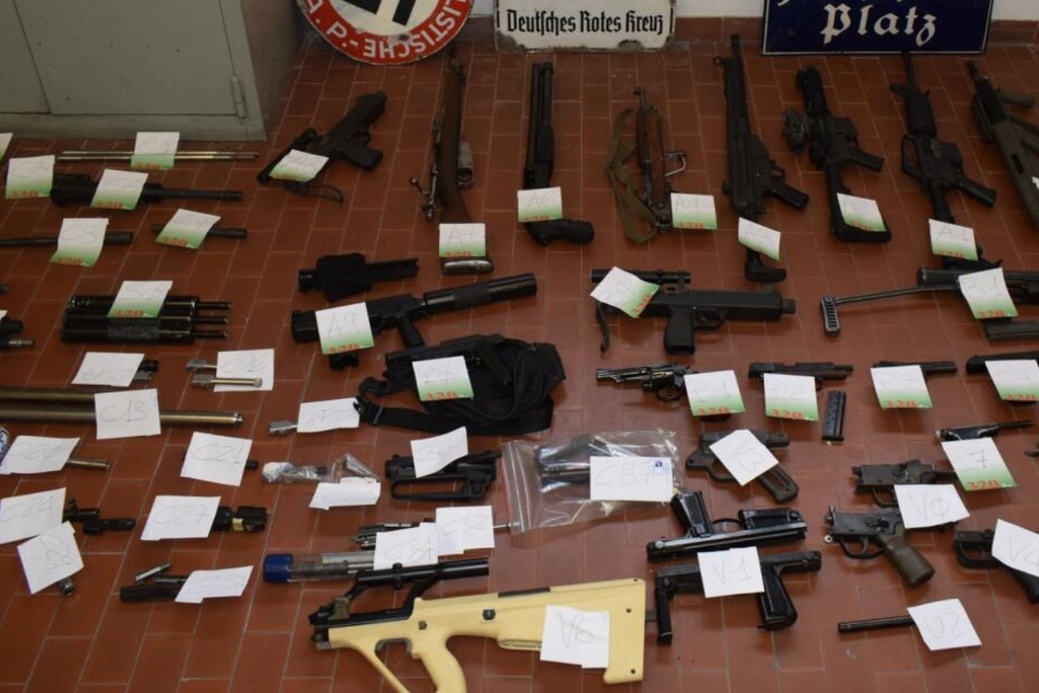 Die beschlagnahmten Waffen.