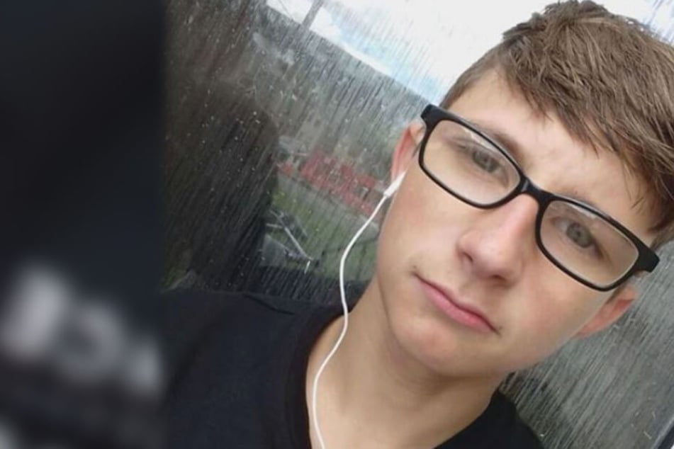 Dass Owen Rodda (16) an Asthma erkrankt ist, war seit der Kindheit bekannt.