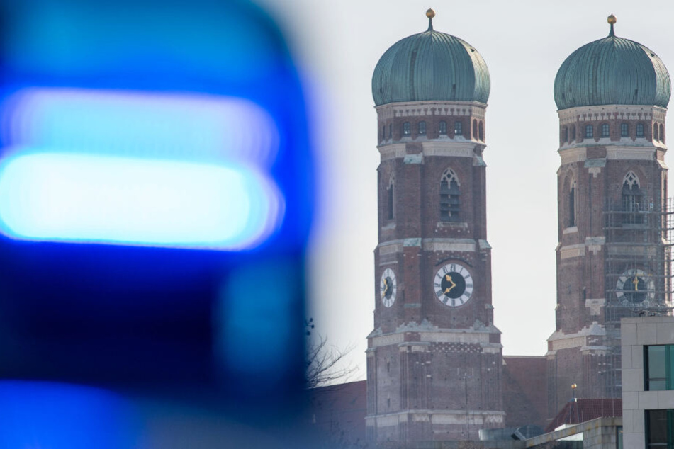 Die Polizei fahndet nach dem Einbruch in München mit Hochdruck. (Symbolbild)