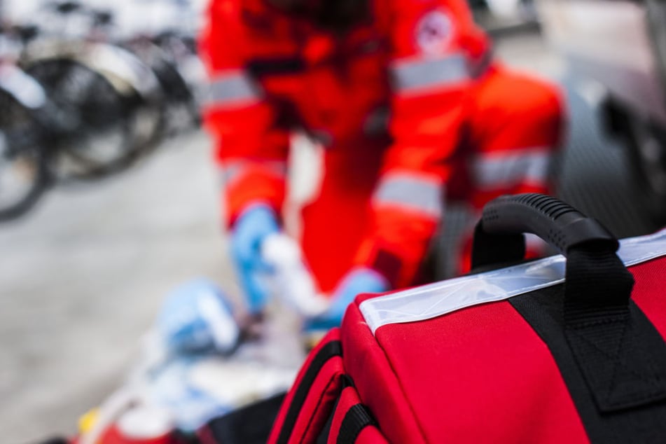 Drei Menschen wurden nach dem Unfall in Krankenhäuser eingeliefert.