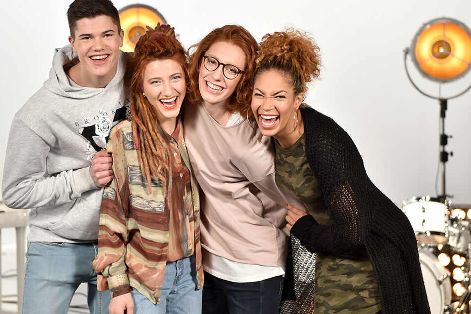 Die diesjährigen TVOG-Finalisten Benedikt Köstler, Natia Todua, Anna Heimrath und BB Thomaz.