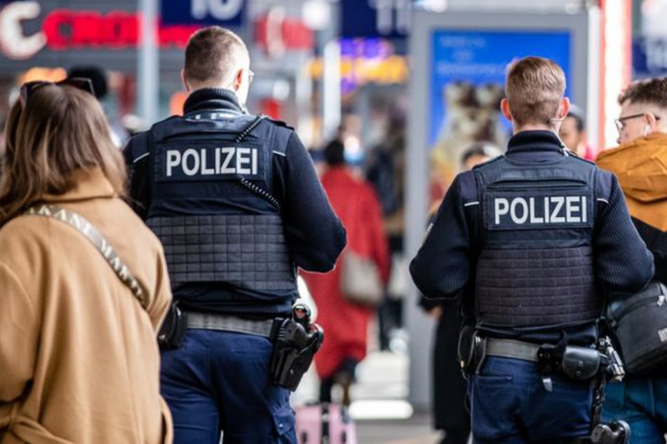 Eskalation in Stuttgart: Schwarzfahrer schlägt drei Kontrolleure krankenhausreif