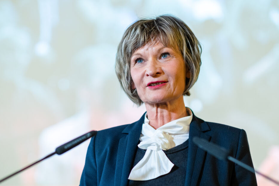 OB Barbara Ludwig (58, SPD) versicherte am Dienstag, dass Chemnitz auf das Corona-Virus vorbereitet ist.