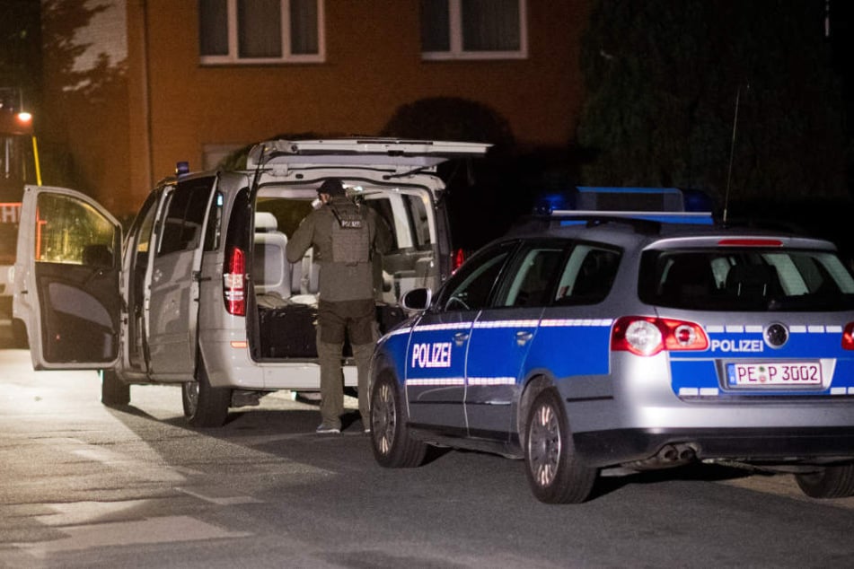 Die Gefahrenanalyse dauerte mehrere Stunden. Auch ein Terror-Verdacht konnte anfangs nicht ausgeschlossen werden.