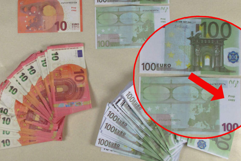 Junge bestellt "Movie Money" im Internet und verteilt das Falschgeld an Mitschüler