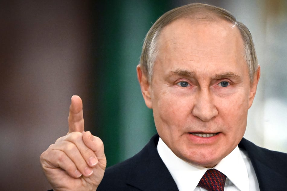 Neujahrsrede bei Soldaten: Putin wirft Westen Heuchelei und Lügen vor