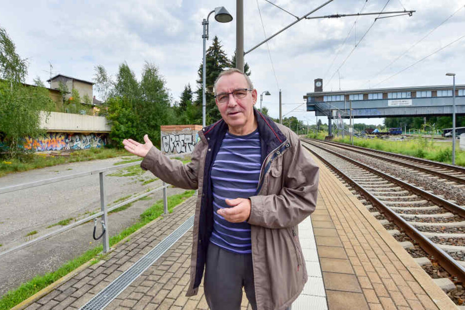 Eisenbahner Wolfgang Lesch (63) erinnert sich an bessere Zeiten, als Hilbersdorf der zweitgrößte Rangierbahnhof der DDR war