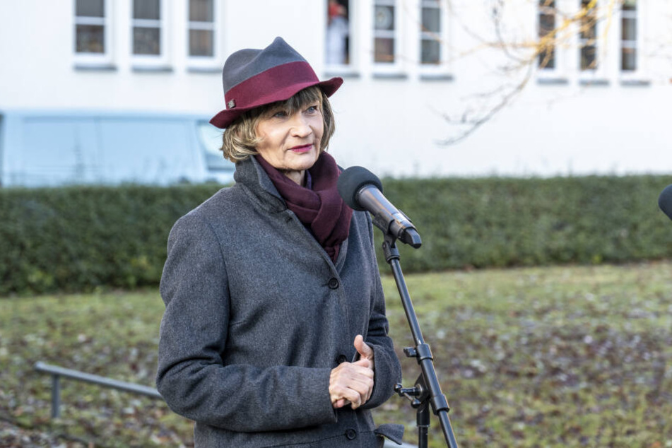 Oberbürgermeisterin Barbara Ludwig hielt eine kurze Rede zur Auftaktveranstaltung.