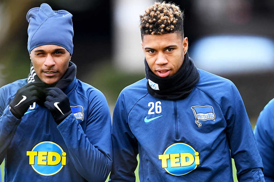 Hertha-Leihgabe Sidney Friede (r.) wurde bei Royal Excel Mouscron auf Anhieb Stammspieler im zentralen Mittelfeld und überzeugt in Belgien mit starken Leistungen.