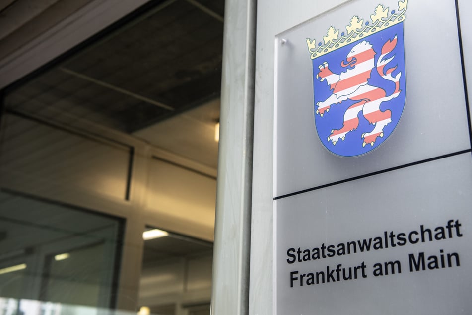 Frankfurt: Nach Sprengstoffexplosion in Frankfurt: Professioneller Täter in U-Haft