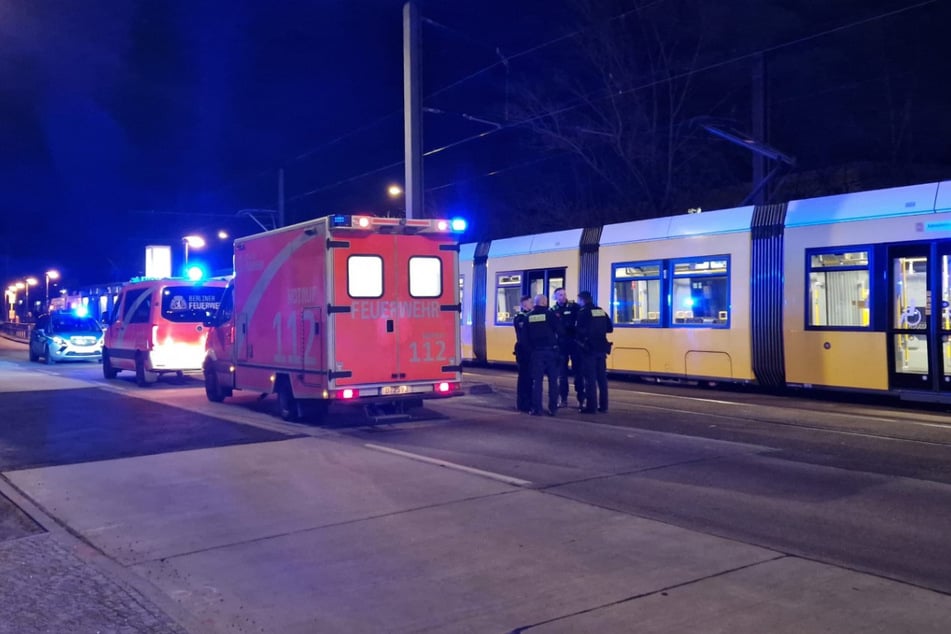 Schwerer Unfall in Berlin-Weißensee: Tram erfasst Fußgänger