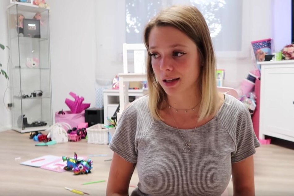 Jetzt redet sich die Influencerin den Frust von der Seele.