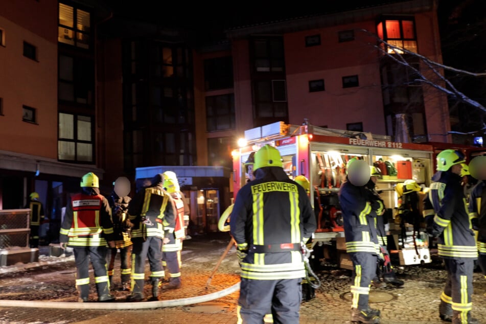 Ein Pflegeheim in Wolkenstein (Erzgebirge) musste evakuiert werden - hier brach ein Feuer aus.