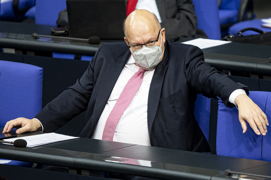 Peter Altmaier (62, CDU), Bundesminister für Wirtschaft und Energie, hält es für verantwortbar, den Lockdown der Wirtschaft noch im März weiter zu lockern.