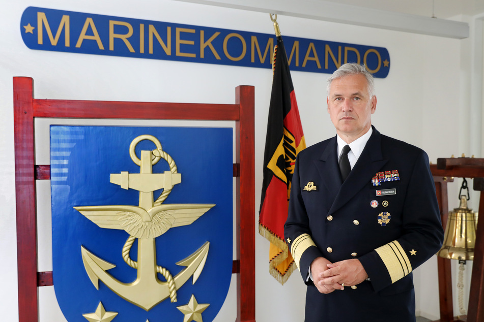 Vizeadmiral Kay-Achim Schönbach (56), Inspekteur der Deutschen Marine, räumt seinen Posten.