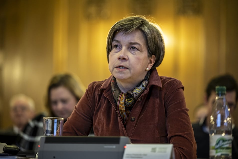 Almut Patt (56, CDU) hält die Neubaupläne für das Schauspielhaus in Altchemnitz für wenig überzeugend.